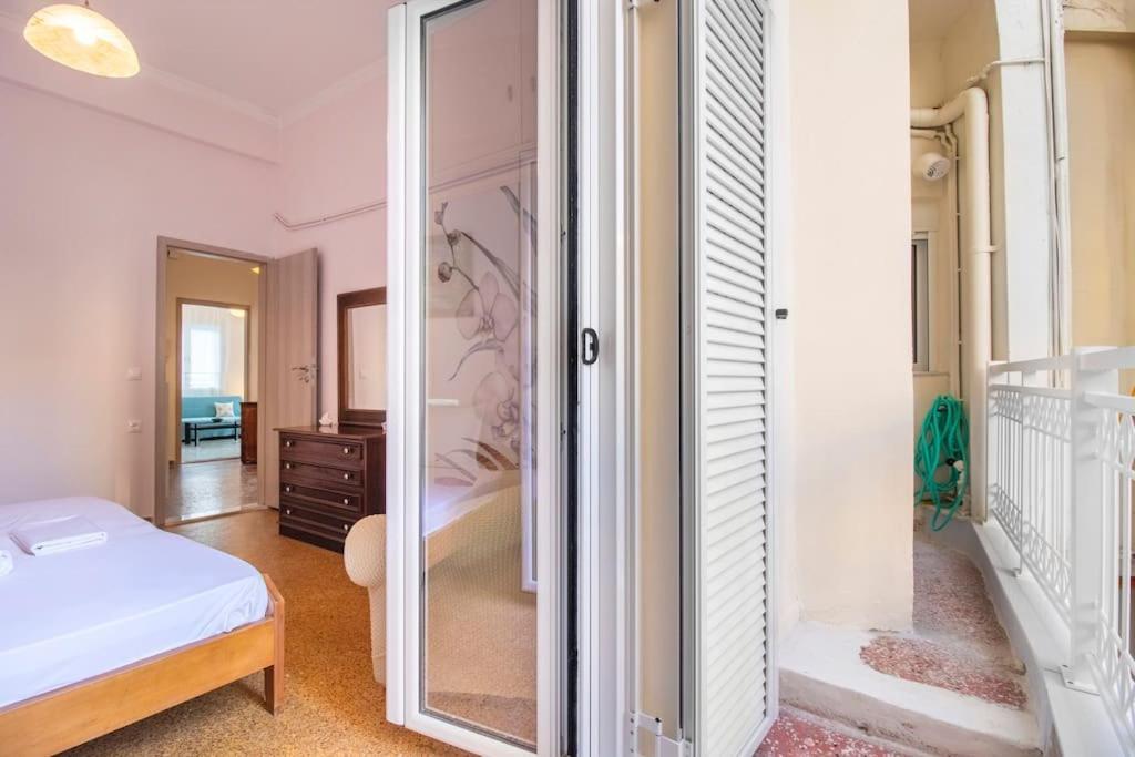 Vintage Charm Apt Near Centre Heraklion  Luaran gambar