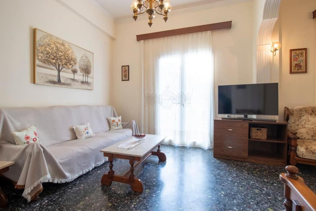 Vintage Charm Apt Near Centre Heraklion  Luaran gambar