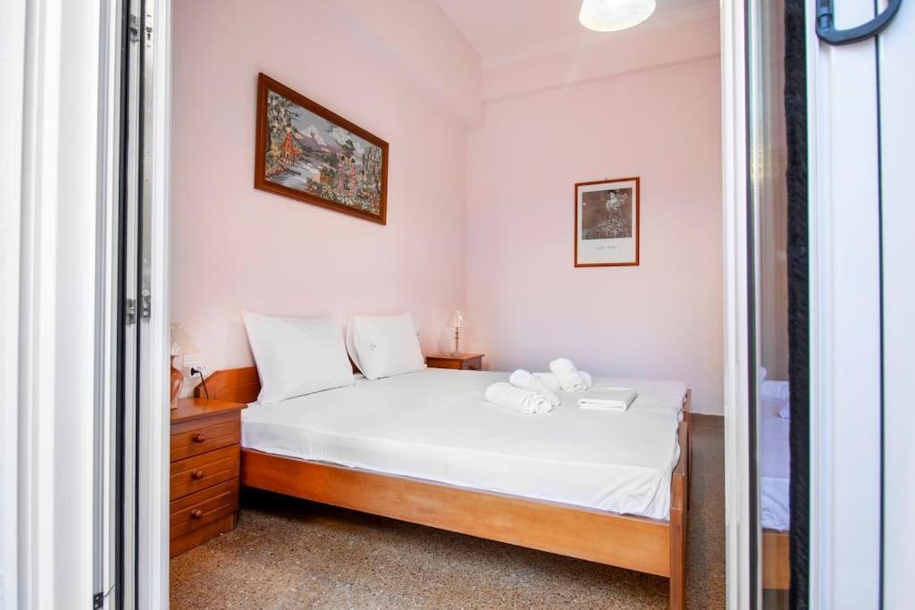Vintage Charm Apt Near Centre Heraklion  Luaran gambar